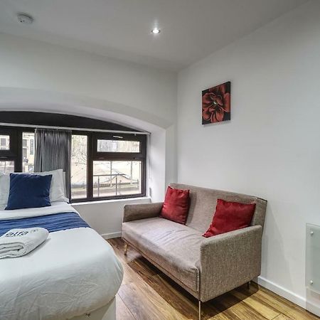 לידס Victoria House Apartments מראה חיצוני תמונה
