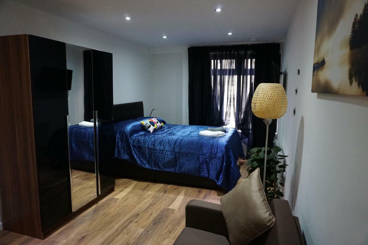 לידס Victoria House Apartments מראה חיצוני תמונה