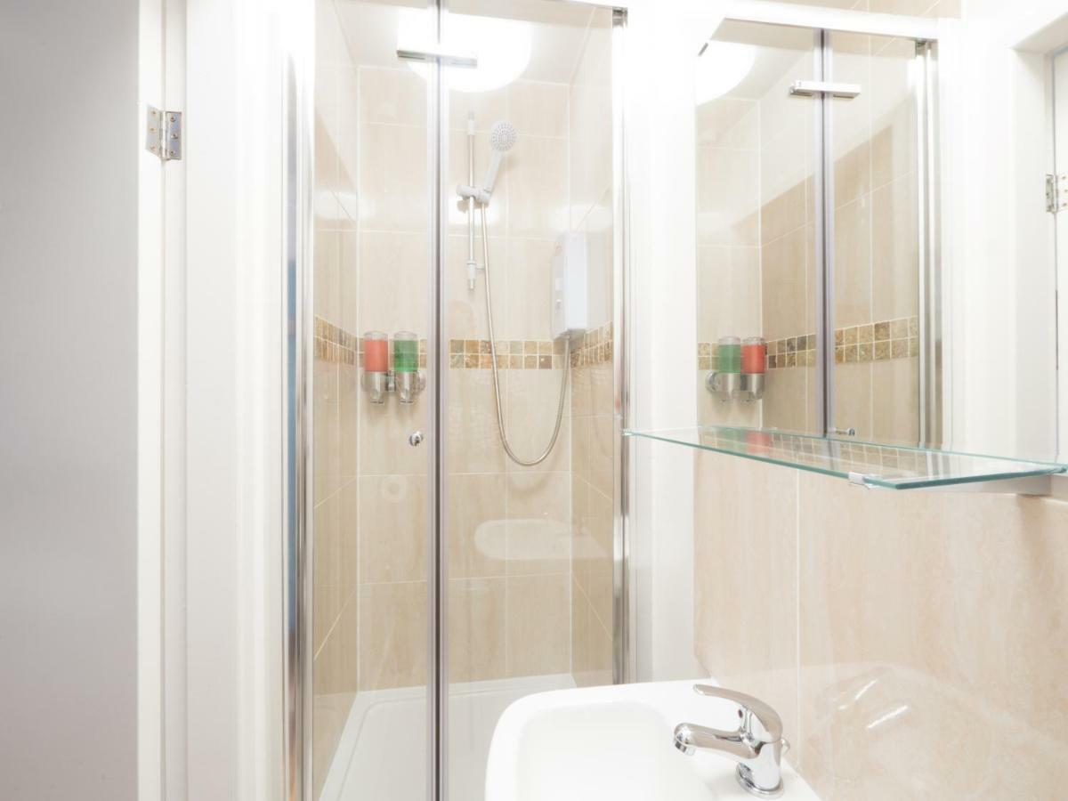 לידס Victoria House Apartments מראה חיצוני תמונה