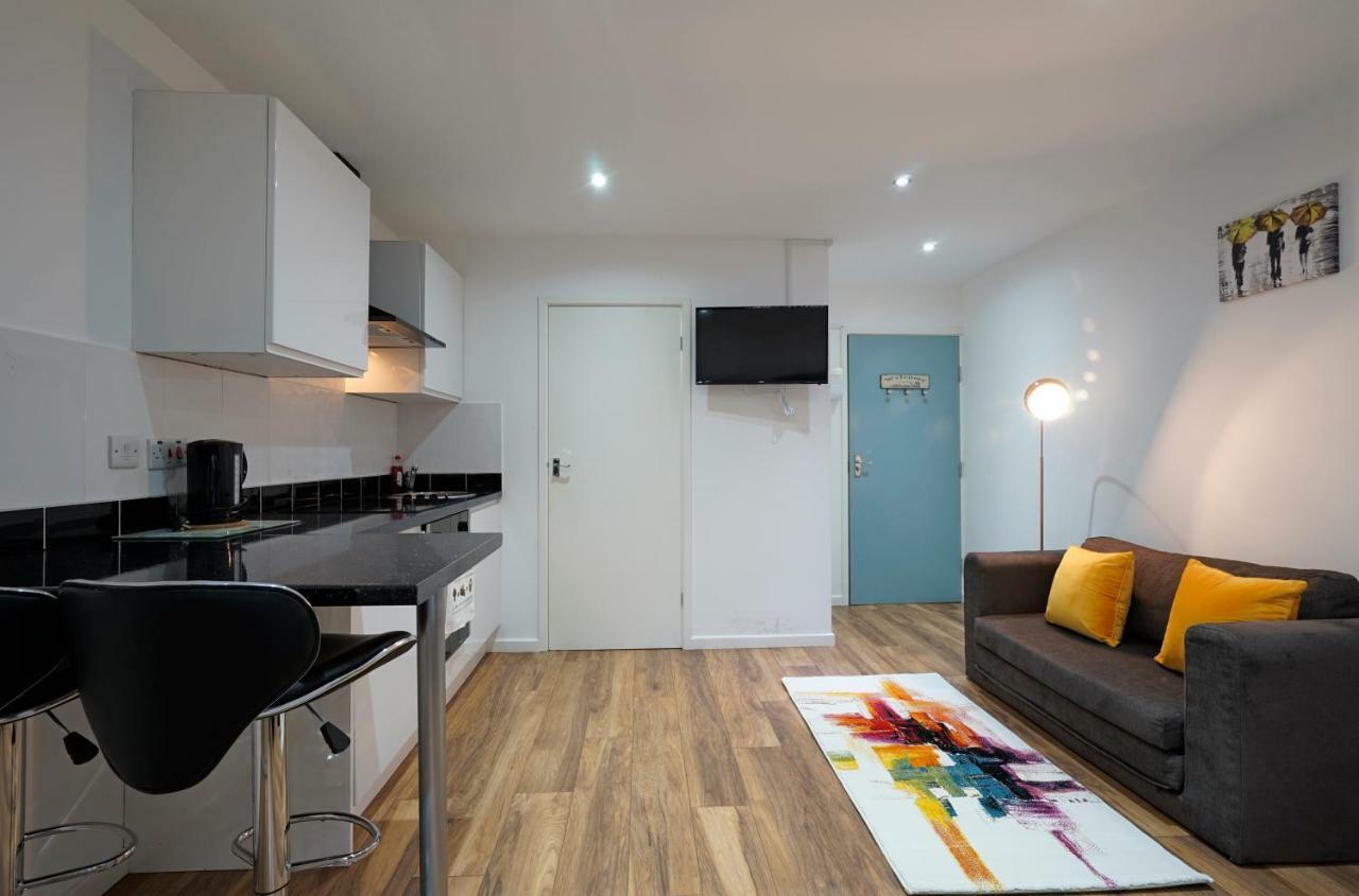 לידס Victoria House Apartments מראה חיצוני תמונה